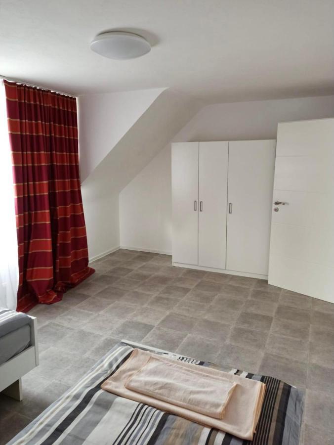 Apartments zum stillen Winkel Niederbreitbach Exterior foto